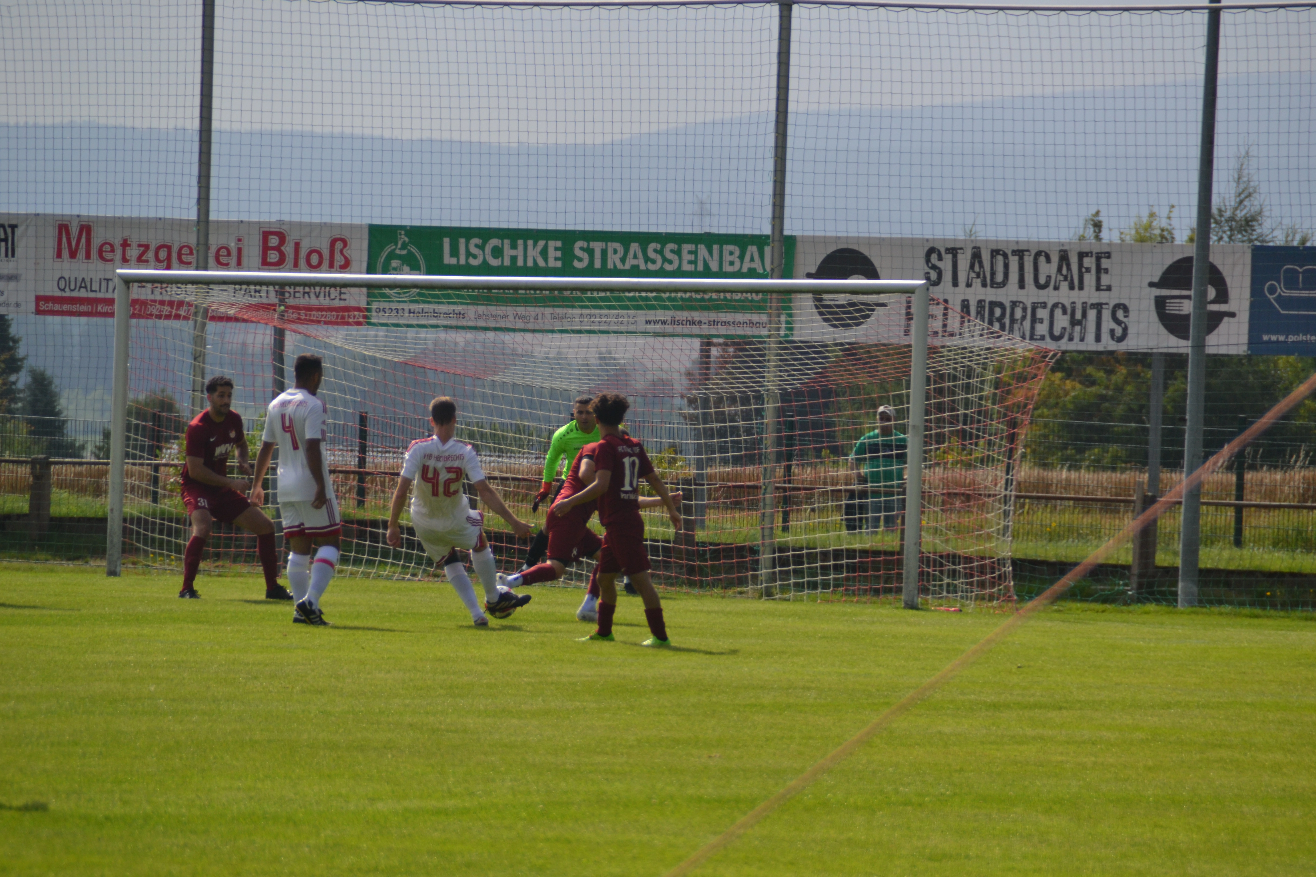 fc-türk-hof-spielszene-sven-torschuss